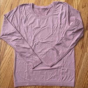 Lululemon Swiftly long sleeve *relaxed fit